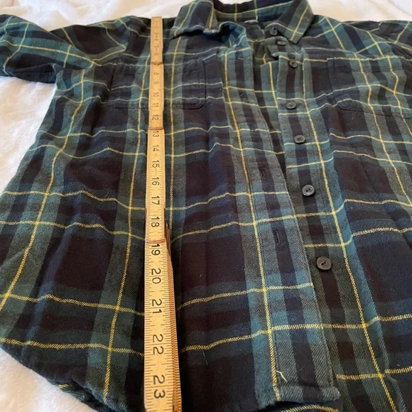 Madewell plaid flannel shirt Large - Picture 4 of 6